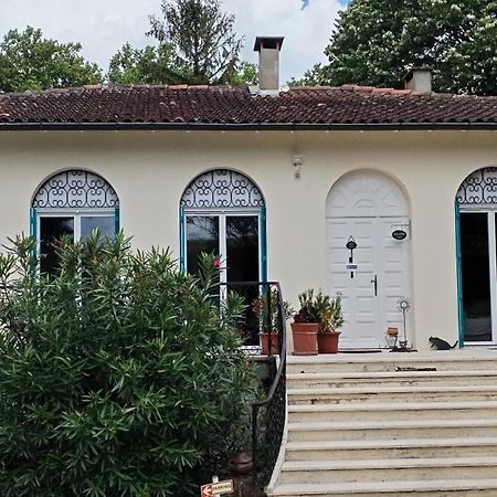 La Casanat Bed & Breakfast Montgiscard Bagian luar foto